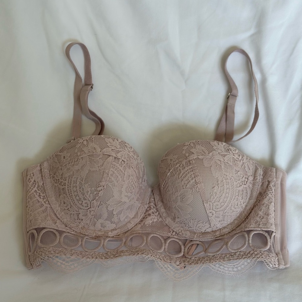 Victoria's Secret Lace Balconette Bra in Beige